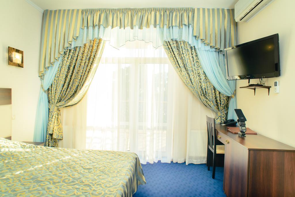 Petrovskyi Brovar Brovary Rom bilde