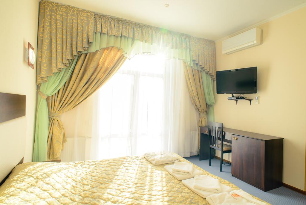 Petrovskyi Brovar Brovary Rom bilde