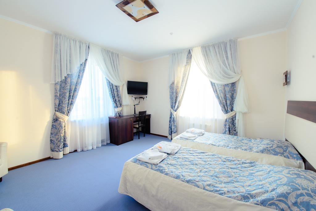 Petrovskyi Brovar Brovary Rom bilde