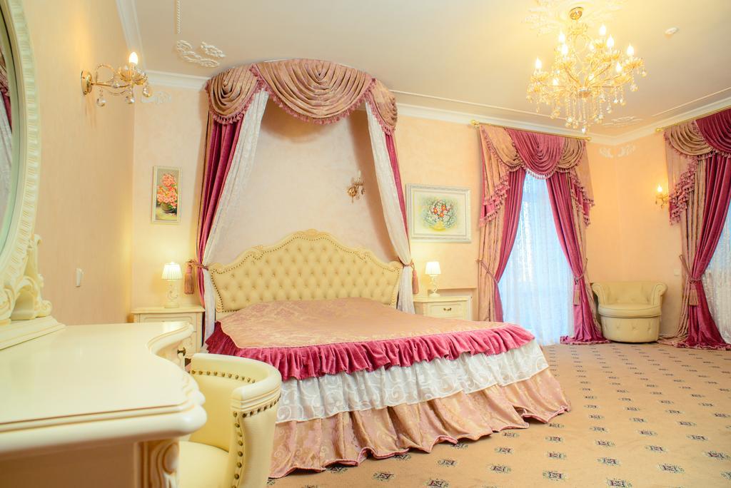 Petrovskyi Brovar Brovary Rom bilde