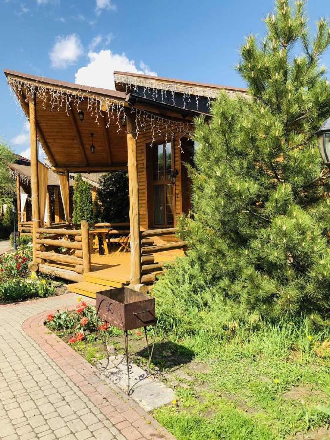 Petrovskyi Brovar Brovary Eksteriør bilde